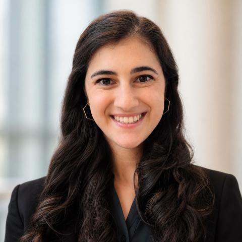 Emily Kafas headshot