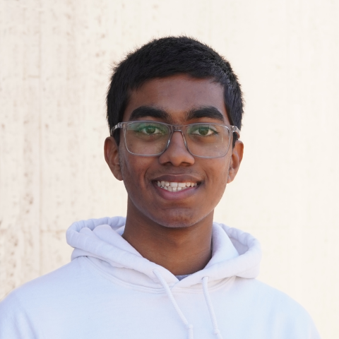 Headshot of Nadula Gardiyehewa